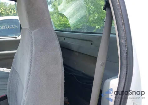 1998 Ford F-150 Lariat/Standard/Xl/Xlt z USA, uszkodzony, nr VIN 1FTZF18W7WKB61365